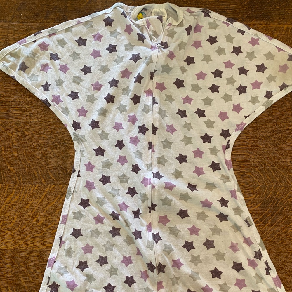 Sleeping baby lightweight sleep sack size medium